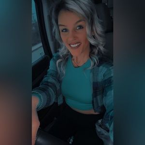 Meet your Posher, Carin